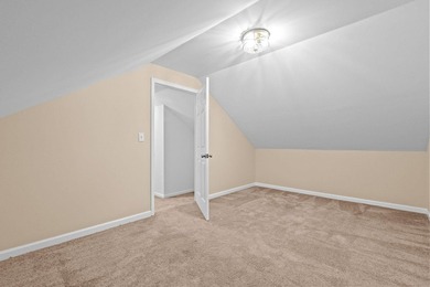 Welcome to this beautifully maintained, move-in-ready home - photo 31