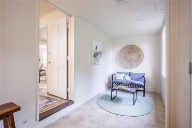 Welcome to 77 Boxart Street! A turnkey 4-bedroom/1.5-bath - photo 15