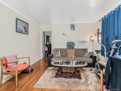 Welcome to this exceptional legal two-family semidetached brick - photo 18
