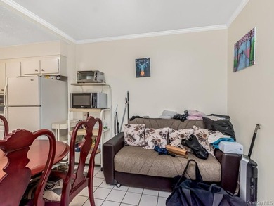 Welcome to this exceptional legal two-family semidetached brick - photo 19