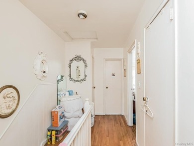 Welcome to this exceptional legal two-family semidetached brick - photo 25