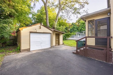 Welcome to 77 Boxart Street! A turnkey 4-bedroom/1.5-bath - photo 28