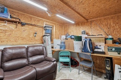 Beautifully remodeled, Permacultured Chalet overlooking Table - photo 34