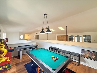 MOTIVATED SELLER! BRING AN OFFERS! This classic-style 2-story - photo 35
