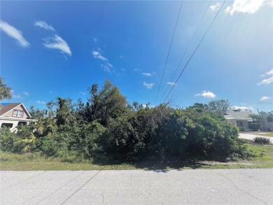 Port Charlotte Waterway Lakes Area Lot For Sale in Port Charlotte Florida