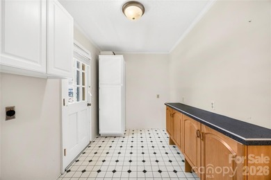 SHOWINGS START ON JULY 16TH. Discover the perfect blend of - photo 10