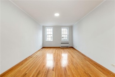 BACK ON THE MARKET!!! Discover this spacious 1,000 sq. ft - photo 8
