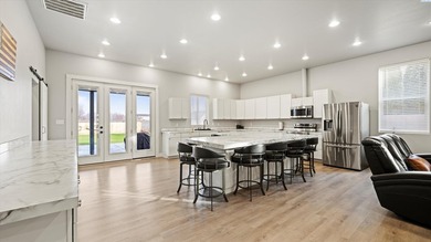 MLS# 289813 Waterfront living at its finest! This stunning - photo 11