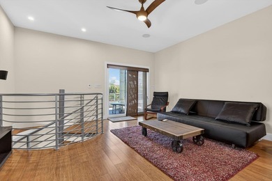 Exceptional modern 3-bed, 4-bath tri-level residence in prime - photo 23
