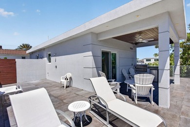 Exceptional modern 3-bed, 4-bath tri-level residence in prime - photo 25