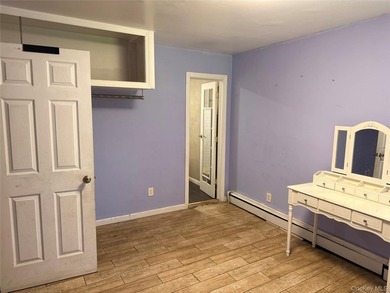 Welcome to this charming starter home offering the perfect blend - photo 6