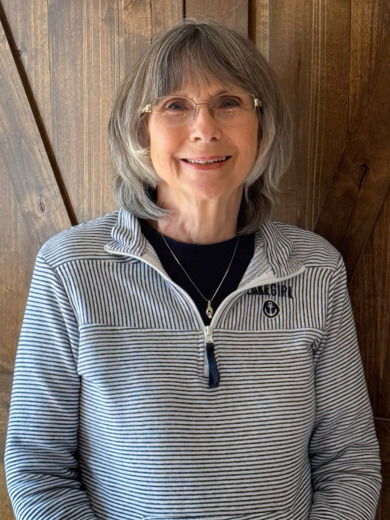 Gayla Coonrod with Murney and Associates Tri-Lakes in MO advertising on LakeHouse.com