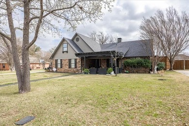 Lake Ray Roberts Home For Sale in Pilot Point Texas