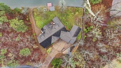 Enjoy the best of lakefront living at 17 Vista Ln. in Hot - photo 39
