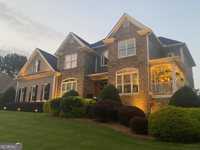 Meticulously maintained 5/4.5 bath Craftsman style home located - photo 39