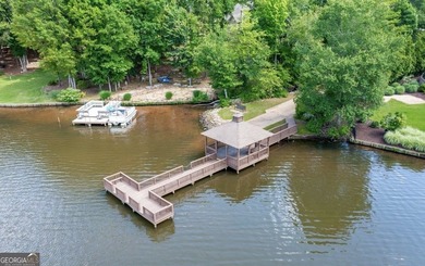 Meticulously maintained 5/4.5 bath Craftsman style home located - photo 42