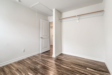 Fully occupied, income-producing duplex ready for your next - photo 10