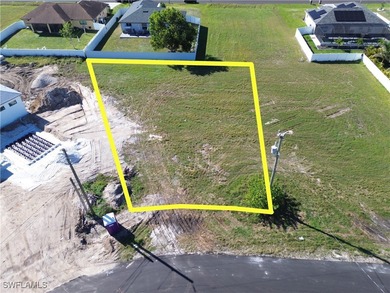 Oversized Corner Lot in a Prime Residential Location! This is a - photo 2