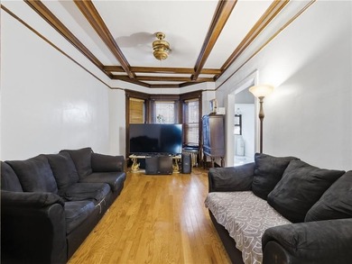 Welcome to 372 Parkside Avenue, 2 Family, 4 floors, 2 units - photo 8