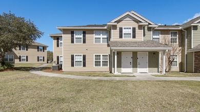 Welcome to Nautilus Cove in the heart of Panama City Beach. This - photo 1