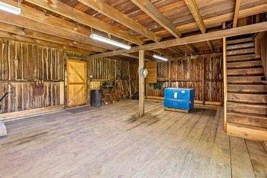 Wonderful Hamlet Business (HB) zoned property, in the heart of - photo 7