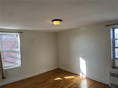 Back on the market & newly priced! Apartment 5I at 1350 East 5th - photo 10