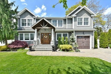 Welcome to this exceptional custom-expanded home in Massapequa - photo 1