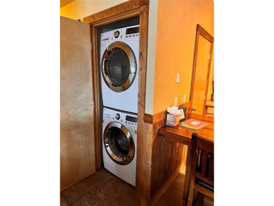 Ideally located this 2 bedroom, 2 bath Cedar Creek Condo - photo 8