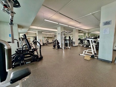 Spacious 1-Bedroom, 1-Bathroom Residence with Terrace & Hudson - photo 12