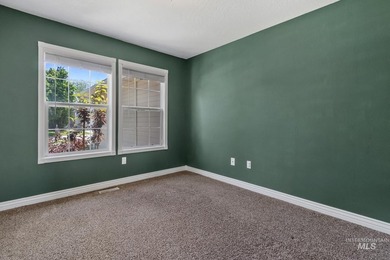 Beautiful 3-bedroom, 2-bath home featuring an open and inviting - photo 20
