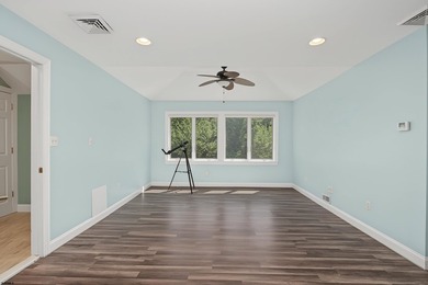 *Stunning Country Estate at 214 Liebig Street A breathtaking - photo 33