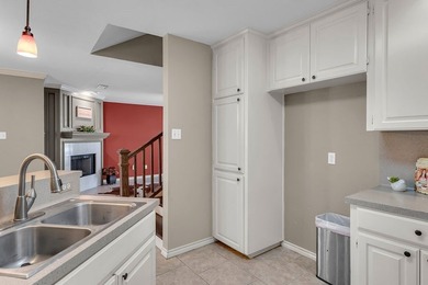 Charming Townhome in The Havens Welcome to this inviting - photo 18