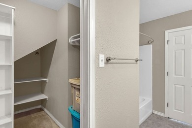 Charming Townhome in The Havens Welcome to this inviting - photo 28
