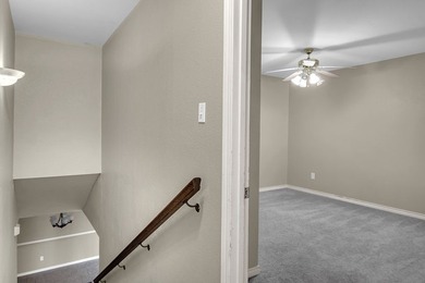 Charming Townhome in The Havens Welcome to this inviting - photo 34
