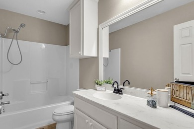 Charming Townhome in The Havens Welcome to this inviting - photo 35