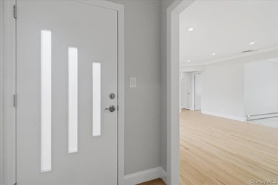 Beautifully renovated and move-in ready corner property located - photo 9
