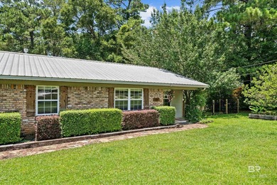 Nestled on a beautiful one-acre lot in the heart of Spanish Fort - photo 3