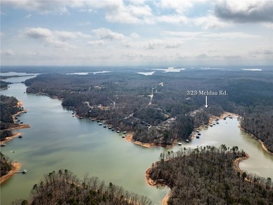 Lakefront on a quite cove on Hartwell with a dock in place, and - photo 7