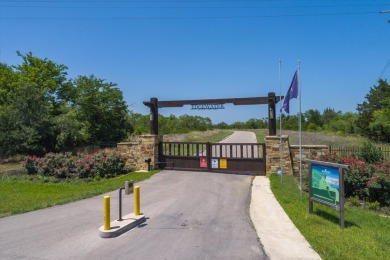 Cedar Creek Lake Lot For Sale in Kemp Texas