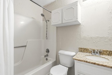 TURNKEY INVESTMENT OPPORTUNITY - 6 UNITS IN LAKESIDE SCHOOL - photo 17
