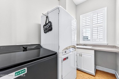 This beautifully maintained Move In Ready 4 bedroom, 3.5 bath - photo 19