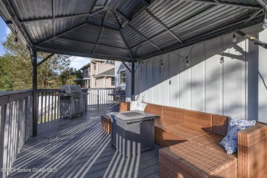 Adorable Recently Remodeled Home Very Open Floor Plan Light and - photo 22
