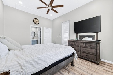 This beautifully maintained Move In Ready 4 bedroom, 3.5 bath - photo 25