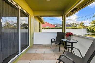 Beautifully maintained 3-bedroom, 2-bath home featuring a NEW - photo 32