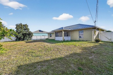 Beautifully maintained 3-bedroom, 2-bath home featuring a NEW - photo 35