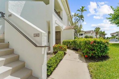 Lake Condo For Sale in Delray Beach, Florida