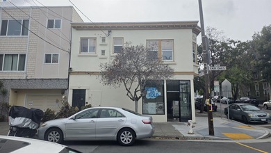 Three 1 bed apartments, an on site manager's office, a garage - photo 3