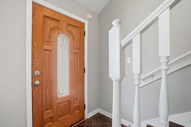 Beautifully appointed 4 bedroom and 2.5 bath Shalimar home - photo 5