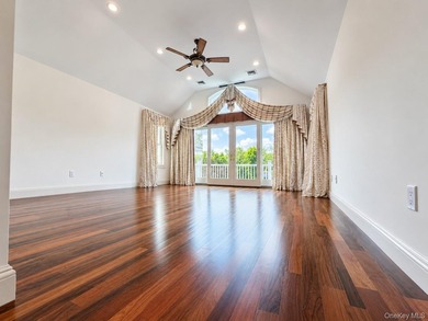 Luxury Estate in The Moorings - East Islip, NY Welcome to an - photo 21