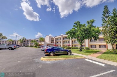 Lake Condo For Sale in Fort Lauderdale, Florida